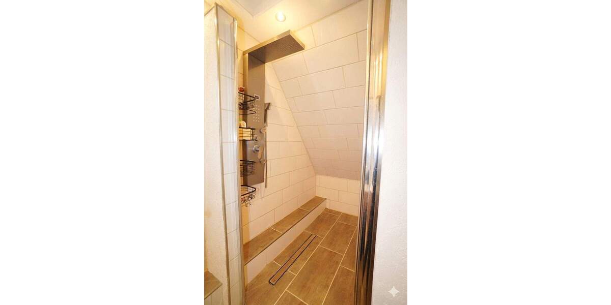 Etagenwohnung Bielefeld / Quelle Quelle - 3 Zimmer, 107 m&sup2;, 289.000&euro; | Angebot:25929778