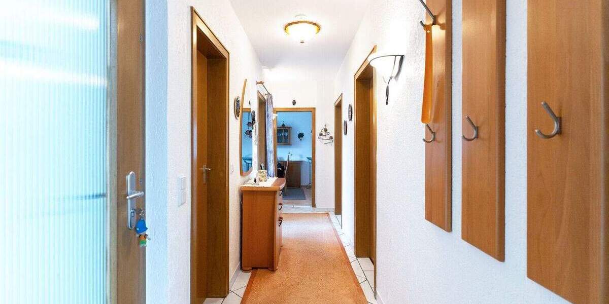 Mehrfamilienhaus, Wohnhaus Gütersloh Avenwedde - 8 Zimmer, 143 m&sup2;, 365.000&euro; | Angebot:25728083