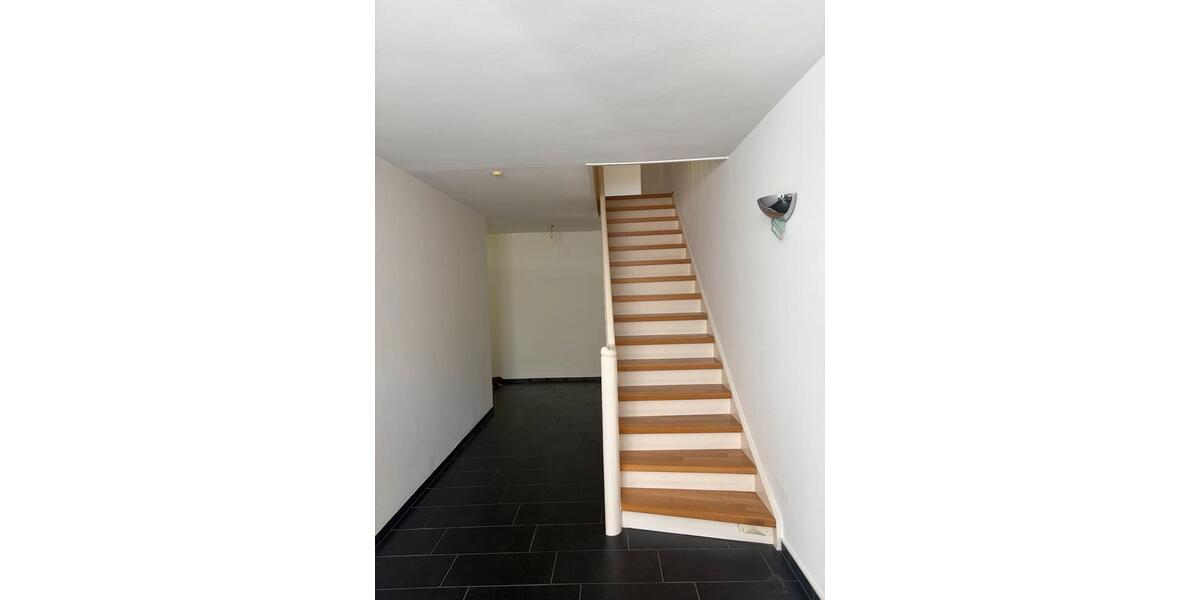 Einfamilienhaus Enger - 9 Zimmer, 200 m&sup2;, 335.000&euro; | Angebot:26396586
