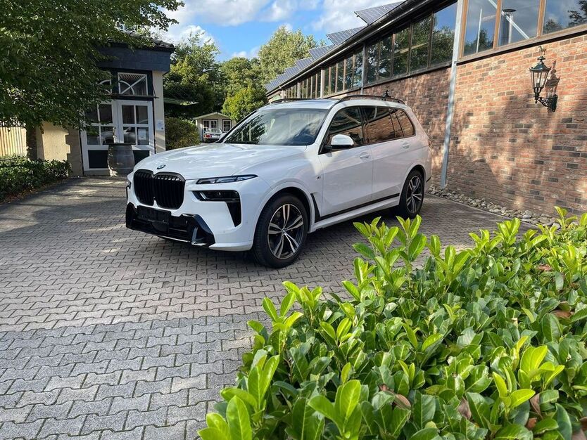 X7