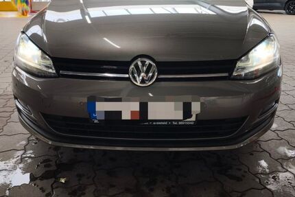 VW Golf 130.000 km 9.750 &euro; Bad Salzuflen 32107