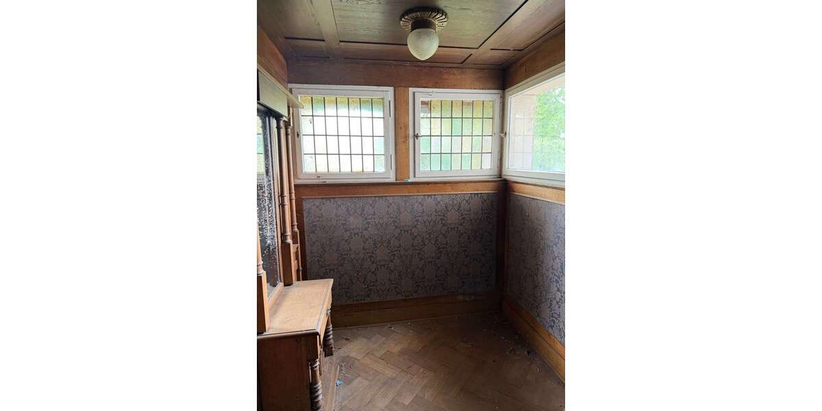 Denkmalgeschützte Fabrikantenvilla an der Weser Parkgrundstück mit drei zusätzlichen Bauplätzen - Villa Vlotho | Angebot:27254373