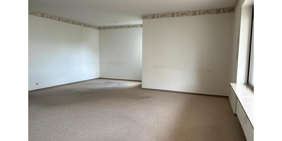 Etagenwohnung Bad Salzuflen - 3 Zimmer, 90 m&sup2;, 950&euro; | Angebot:26679297
