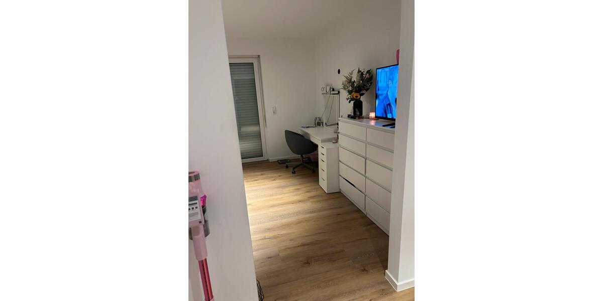 Erdgeschoßwohnung Bielefeld Schildesche - 1 Zimmer, 35 m&sup2;, 740&euro; | Angebot:25281741