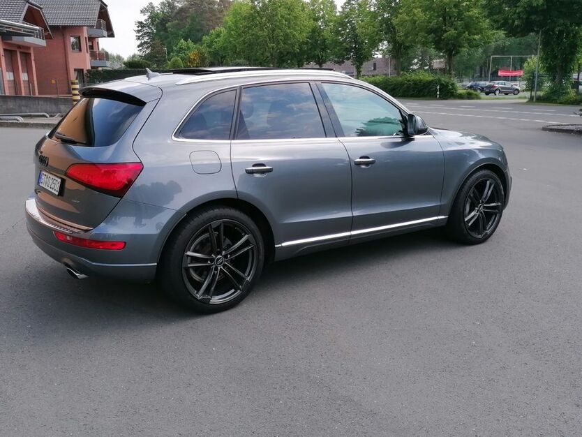 Audi Q5 143.000 km 15.500 € Schloß Holte-Stukenbrock 33758