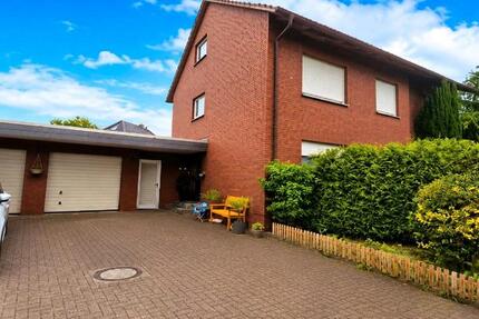 Haus Versmold - 8 Zimmer, 200 m&sup2;, 369.000&euro; | Angebot:26841236