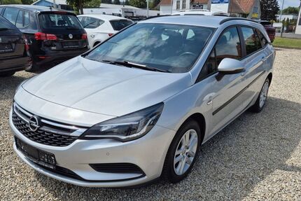Opel Astra 64.000 km 10.390 &euro; Lage 32791