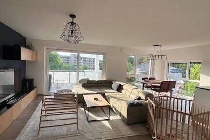 Am Ostpark im Staatsbad Salzuflen-Barrierefreie exclusive große 4 Zimmerwohnung