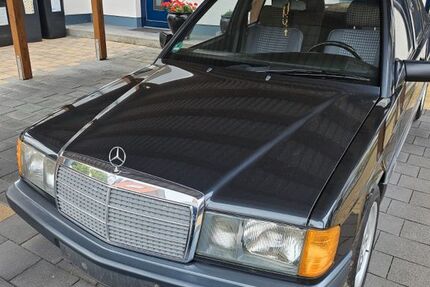 Mercedes 190