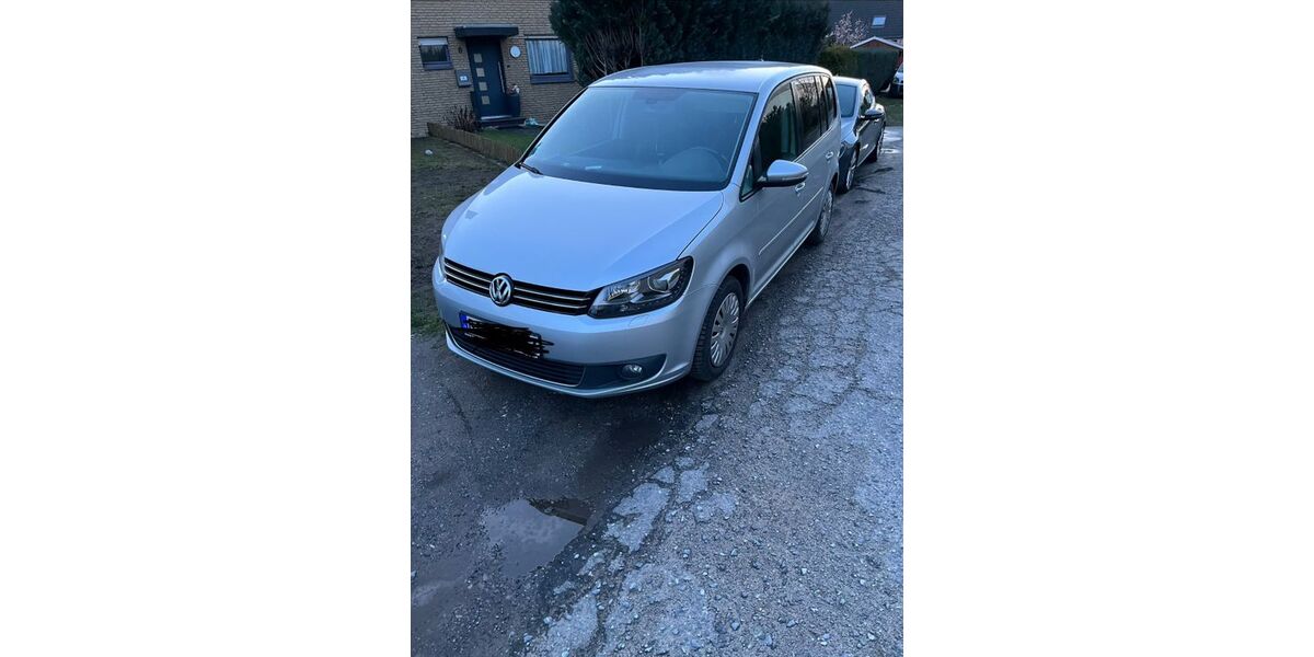 VW Touran 251.000 km 7.999 &euro; Gütersloh 33335