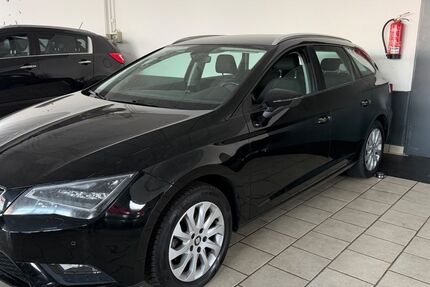 Seat Leon 143.000 km 8.650 &euro; Detmold 32756
