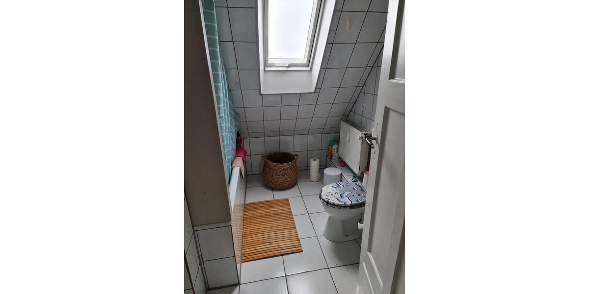 Dachgeschoßwohnung Herford Diebrock - 3 Zimmer, 78 m&sup2;, 550&euro; | Angebot:25637358