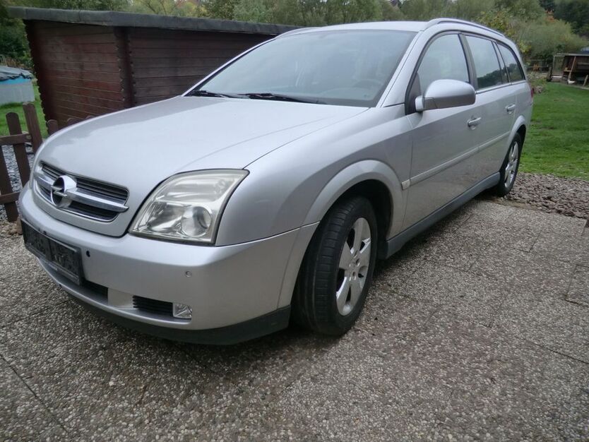Opel Vectra 239.000 km 800 € Kalletal 32689