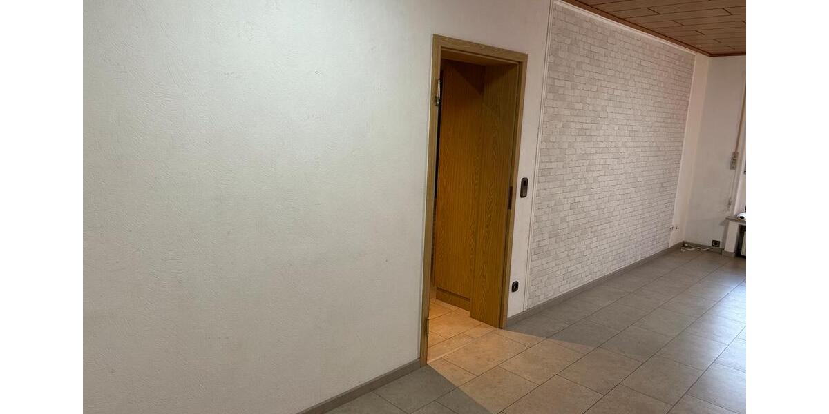 Etagenwohnung Bielefeld Brackwede - 3 Zimmer, 78 m&sup2;, 193.000&euro; | Angebot:24707352