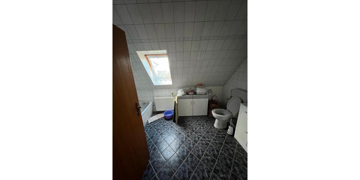 Etagenwohnung Steinhagen - 5 Zimmer, 122 m&sup2;, 950&euro; | Angebot:26464186