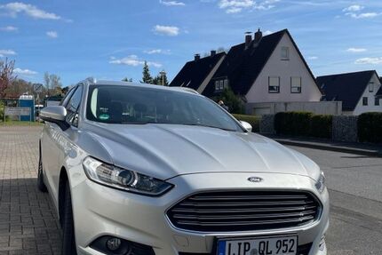 Ford Mondeo 144.000 km 7.500 &euro; Oerlinghausen 33813