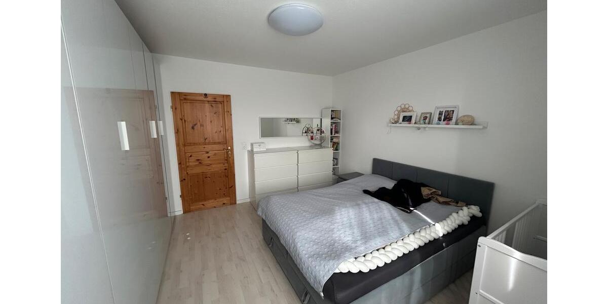Etagenwohnung Bielefeld Jöllenbeck - 3 Zimmer, 85 m&sup2;, 1.195&euro; | Angebot:26414539