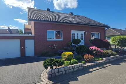 Haus zum Kaufen in Hövelhof 489.000 € 221 m² 7 zimmer