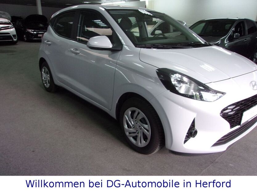 i10