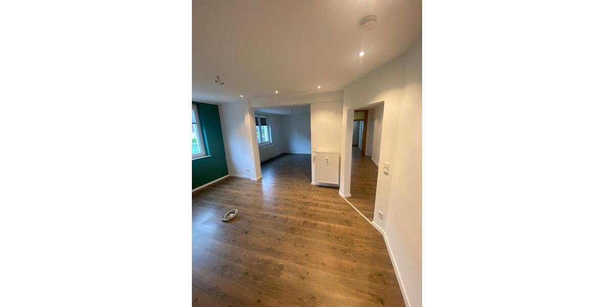 Erdgeschoßwohnung Bielefeld Heepen - 4.5 Zimmer, 134 m&sup2;, 1.250&euro; | Angebot:26632430