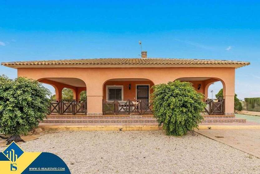 Haus zum Kaufen in Dolores 299.900 € 162 m²
