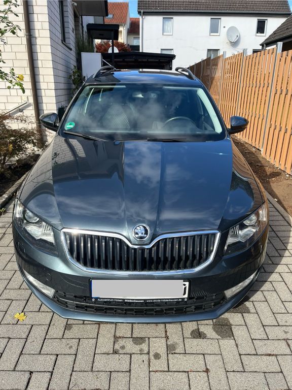 Skoda Octavia 125.000 km 12.500 € Hiddenhausen 32120