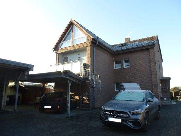 Freistehendes Einfamilienhaus mit Einliegerwohnung im Norden von Spenge! 7 zimmer