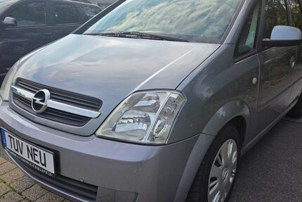 Opel Meriva 121.000 km 2.950 &euro; Bielefeld 33647