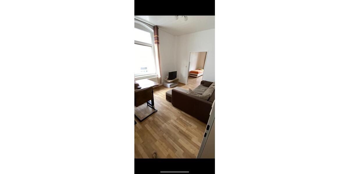 Möbliertes Zimmer in 2-Zimmer-Wohnung direkt am Krankenhaus 3 zimmer