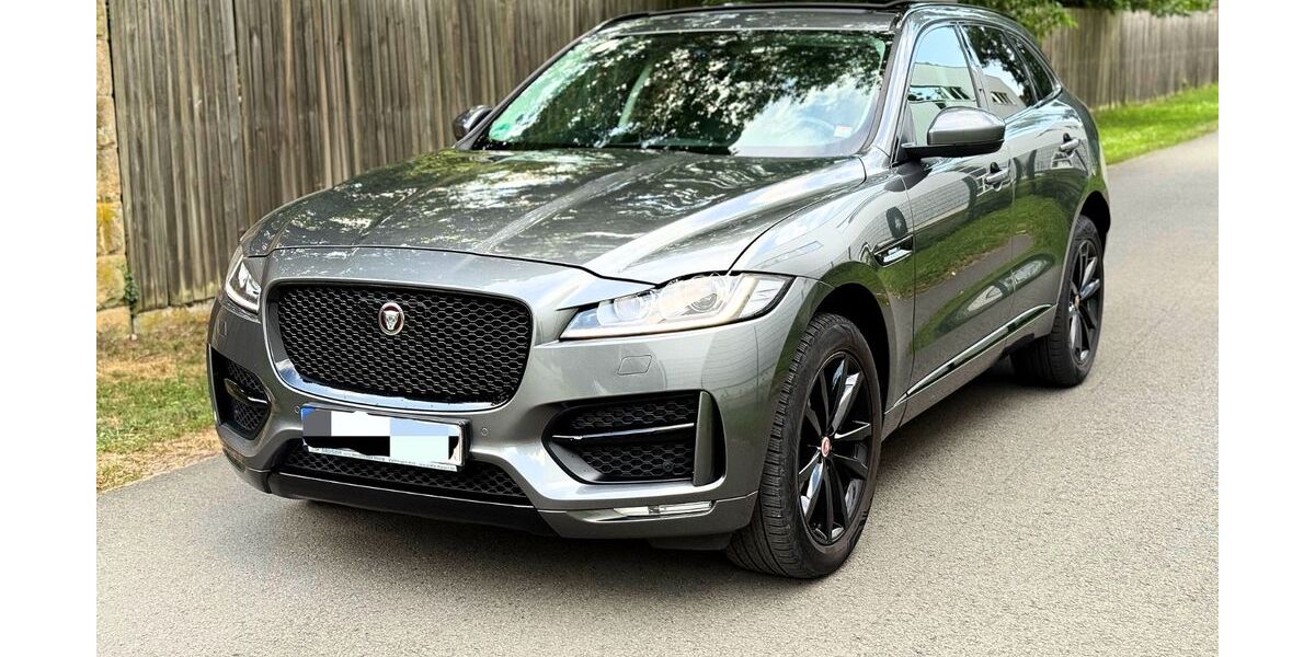 Jaguar F-Pace 155.000 km 15.900 &euro; Bielefeld 33689