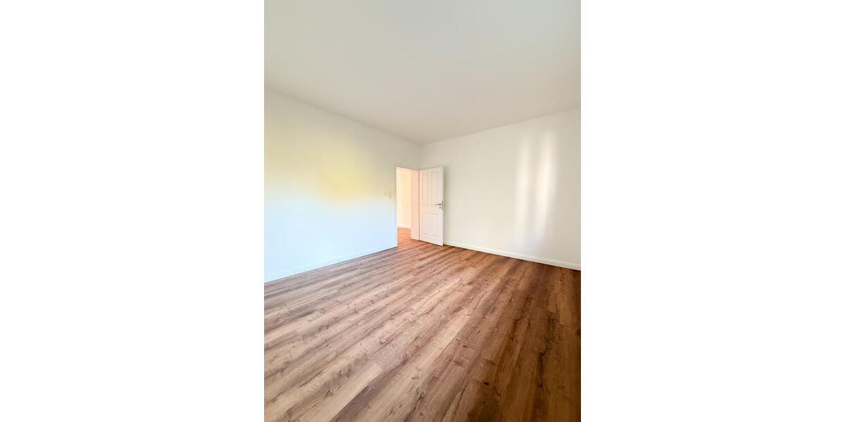 Erdgeschoßwohnung Herford Falkendiek - 2.5 Zimmer, 89 m&sup2;, 1.190&euro; | Angebot:26423995