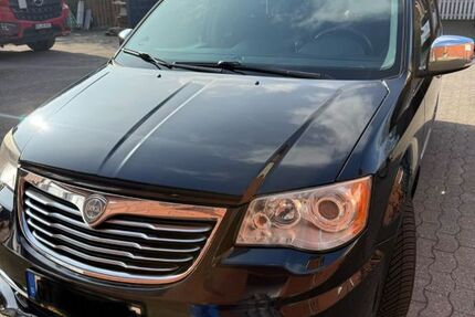 Lancia Voyager 235.085 km 8.999 &euro; Harsewinkel 33428