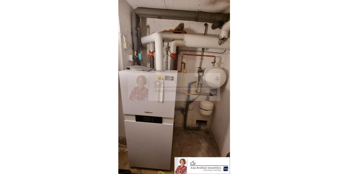 Reihenhaus mit Garage - ideal für kleine Handwerkerfamilie - provisionsfrei für Käufer - Reihenmittelhaus Bielefeld Jöllenbeck | Angebot:17768761