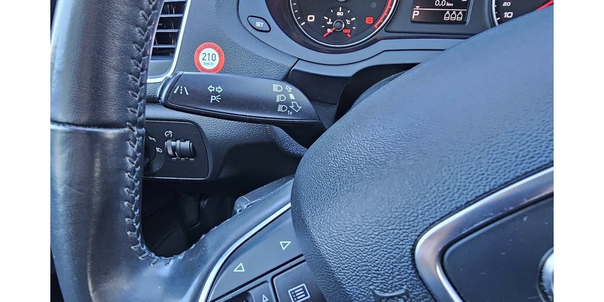 Audi Q3 2.0 TDI quattro NAVI RFK AHK Bi XENON 2.HD 142.149 km 16.490 &euro; Löhne 32584