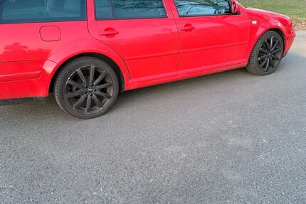 VW Bora 180.000 km 1.200 &euro; Rietberg 33397