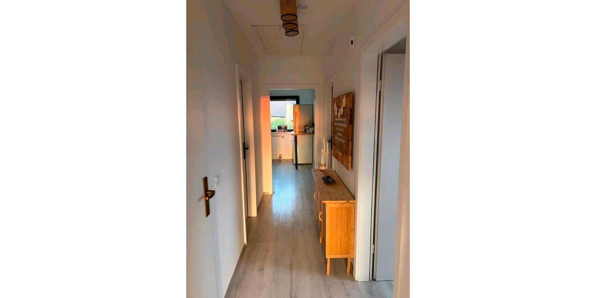 Einfamilienhaus Leopoldshöhe - 7 Zimmer, 156 m&sup2;, 435.000&euro; | Angebot:27108875