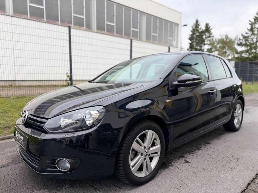 VW Golf 83.000 km 8.490 € Bielefeld 33649