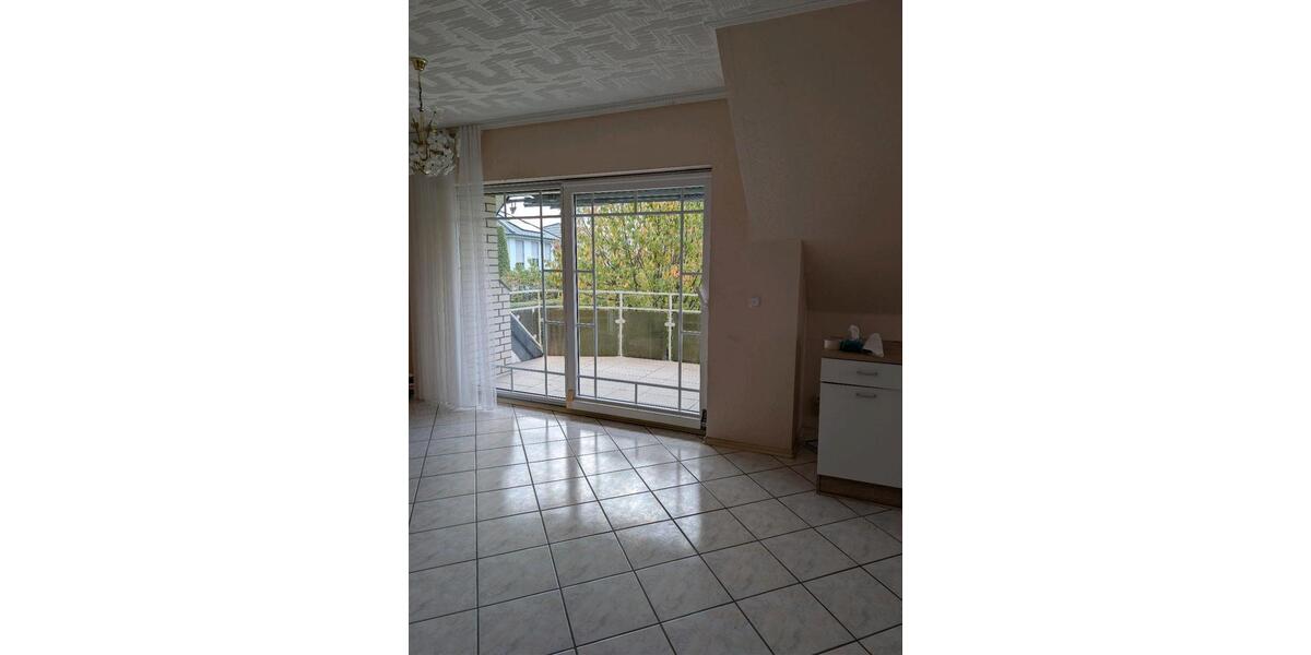 Dachgeschoßwohnung Hilter am Teutoburger Wald - 4 Zimmer, 148 m&sup2;, 1.100&euro; | Angebot:24721373