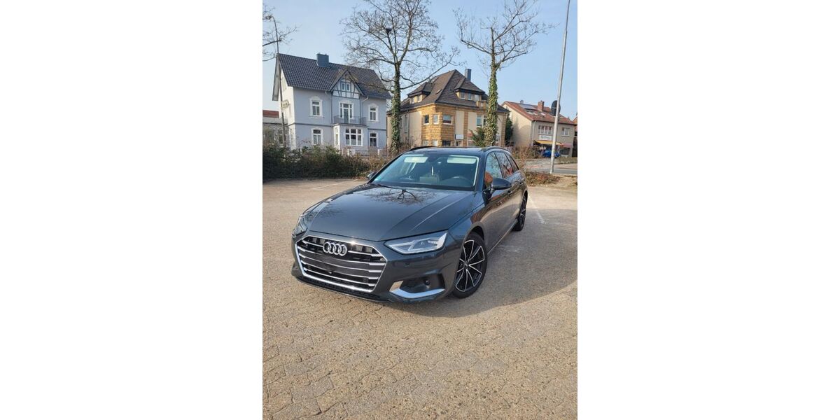 Audi A4 89.000 km 22.950 &euro; Halle Westfalen 33790