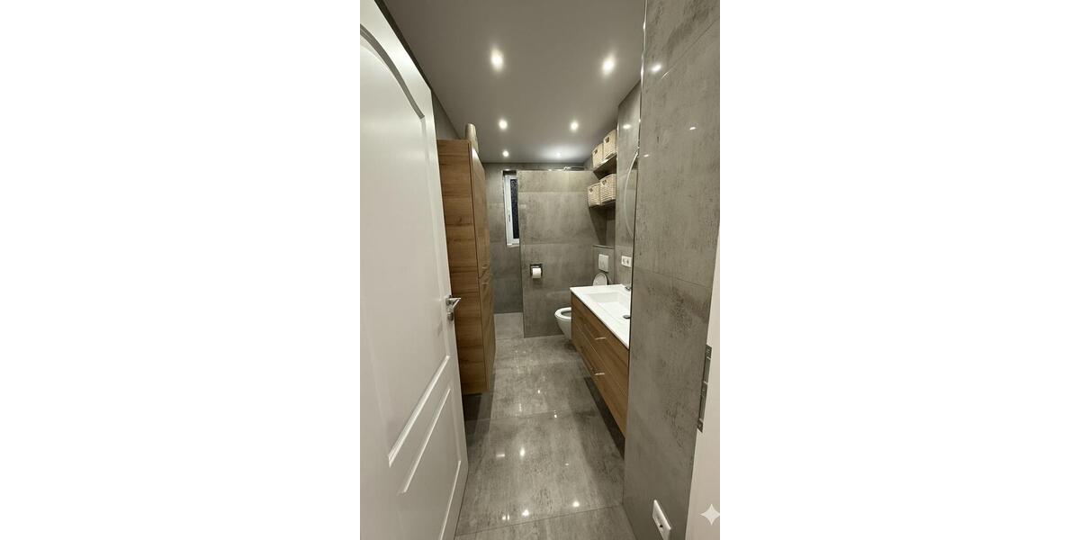 Kernsaniert! 3-Zimmer-ETW EG in Bielefeld-Brake | Terrasse 3 zimmer