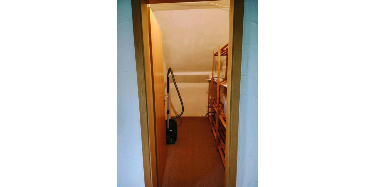 Einfamilienhaus Detmold Hakedahl - 6 Zimmer, 150 m&sup2;, 368.000&euro; | Angebot:25178476