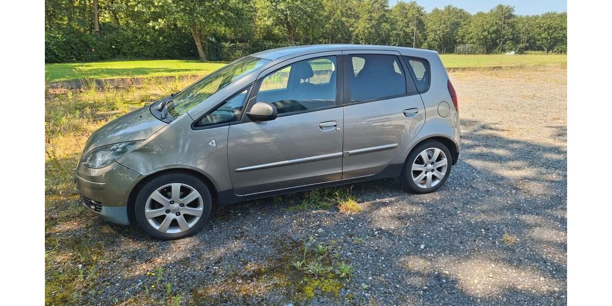 Mitsubishi Colt 250.387 km 1.250 &euro; Delbrück 33129