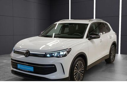 VW Tiguan 26.157 km 33.940 &euro; Bielefeld 33613