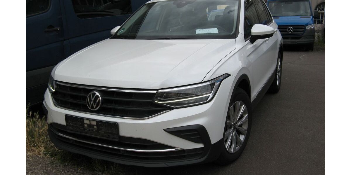 VW Tiguan 165.000 km 20.587 &euro; Bielefeld 33613