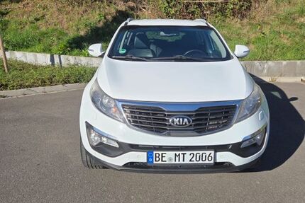 Kia Sportage 312.000 km 8.300 € Oelde 59302