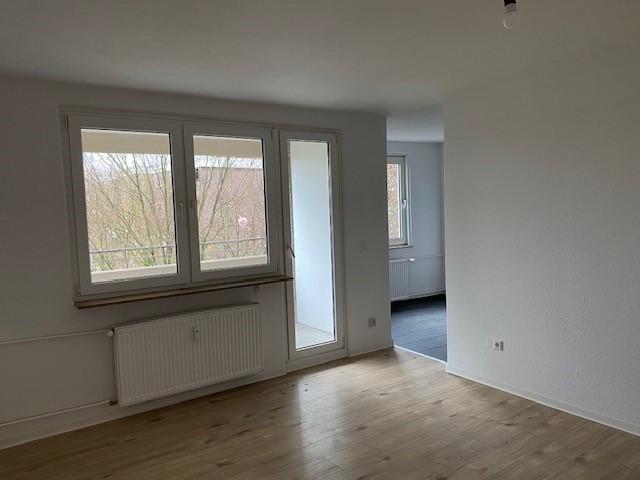 Etagenwohnung Bielefeld Jöllenbeck - 3 Zimmer, 80 m&sup2;, 589&euro; | Angebot:23153736