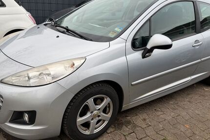 Peugeot 207 187.500 km 1.950 &euro; Bielefeld 33659
