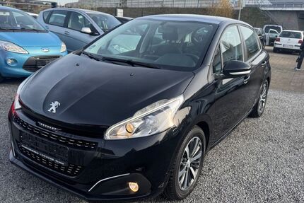Peugeot 208 98.000 km 7.800 &euro; Löhne Mennighüffen 32584
