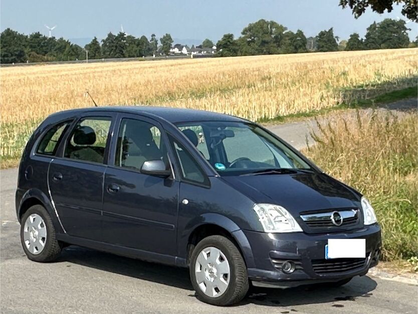 Opel Meriva 235.500 km 975 € Herford 32051