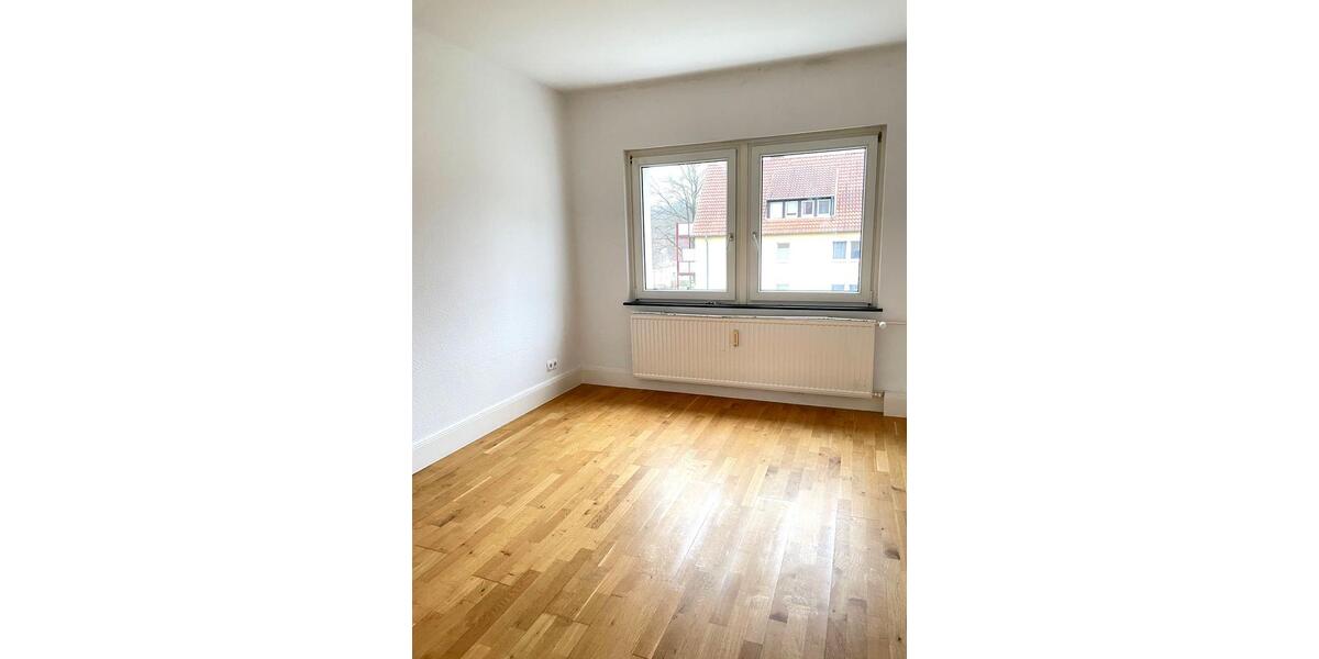 Etagenwohnung Detmold - 3 Zimmer, 50 m&sup2;, 450&euro; | Angebot:26465471